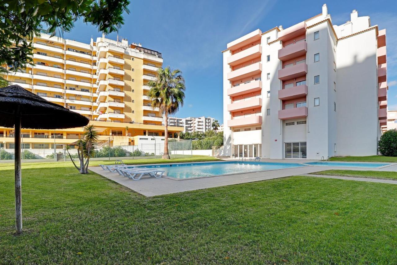 Praia Da Rocha Central 1 With Pool By Homing Portimão Exteriér fotografie